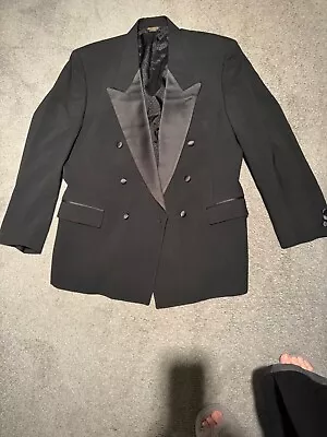 Mens Bill Blass Tuxedo Size 44 In New Condition • $119