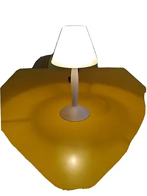 $149.98 • Buy 1991 Flos Miss Sissi Table Lamp. By Philippe Starck 