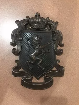 Shield Wall Plaque Black Gold Finish Lion Crown Cross Old World Medieval Style. • $29.99