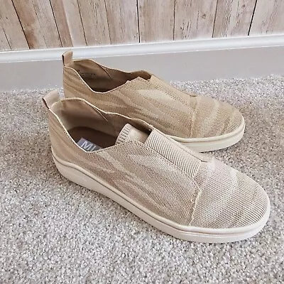 Mia Womens Sneaker Tan Beige Slip On Flat Heel Cushioned Insole Round Toe 7.5 M • $25