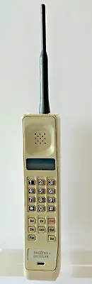 VTG Motorola PacTEL Cell Phone 1993 THICK BRICK DYNATAC 8000M W/ 2 Batteries • $1150