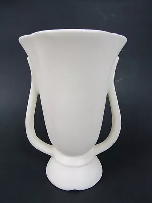 Vintage Art Deco White Art Pottery Vase 7  Unmarked • $12