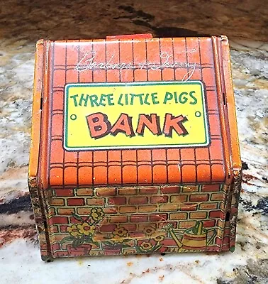 VINTAGE  J CHEIN THREE LITTLE PIGS  BANK SAVINGS BANK TIN Litho 56-E No Key • $29.99