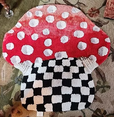 Vtg Rare MACKENZIE CHILDS  TOADSTOOL 🍄‍🟫 MUSHROOM BATH RUG 28  X 28   • $59.99