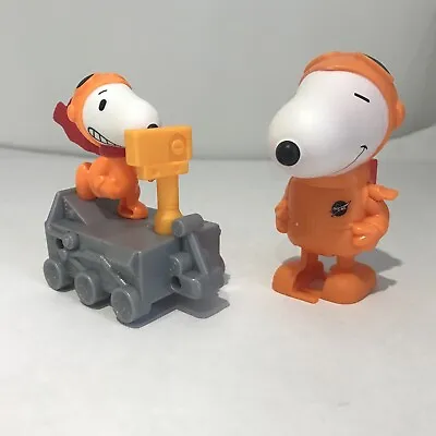 McDonalds Toys Snoopy Pilot Does Moonwalk And On A Moon Buggy NASA 2019 • £7.99