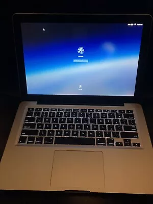 Apple MacBook Pro 13.3 Inch Mid 2009 • $59