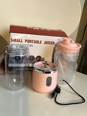 Electric Juice Maker Portable Blender Smoothie Mini Juicer Fruit Machine 300ml • £12