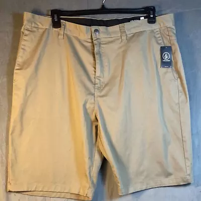 Volcom VMonty Stretch 22 Khaki Chino Shorts Mens Size 40 NWT • $19.99