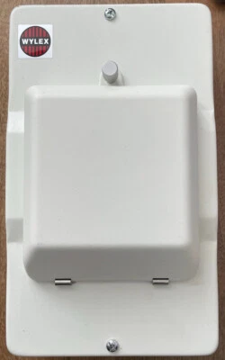 WYLEX DSF100M 100A DP METAL  ENCLOSED DOMESTIC SWITCH FUSE W/ 100A FUSE FITTED • £45