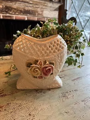 Vtg 1950s Valentine's Day Rose Heart Lattice Vase Capodimonte Style • $84.29