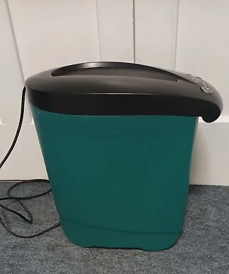 Q-Connect QCC2 Cross Cut Paper Shredder • £25