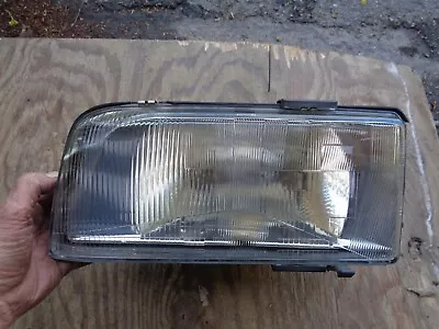 1993 VOLVO 850 Headlight With Glass Lens LEFT • $12