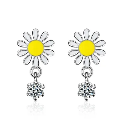 925 Sterling Silver Daisy Flower CZ Stud Earrings Women Girl Jewellery Gift UK • £3.48