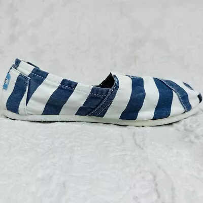 Toms Womens US Size 9W Classic Navy Blue White Stripe Canvas Shoes Slip Nautical • £16.09