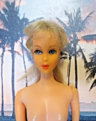 Gorgeous Vintage Blonde Twist N Turn TNT Barbie Doll • $49.99