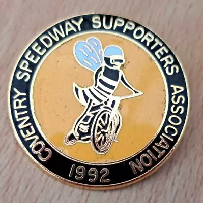 Coventry Bees Supporeters Club Speedway Metal Badge 1992 - Gold Metal • £2.50