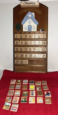 VTG WOODEN PERPETUAL WALL CALENDAR COTTAGE & CAT THEMED 22x11 COMPLETE 26 Extra • $32.99