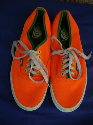 $30 • Buy Vans Mens/ladies Fluro Orange Canvas Lace Up Sneakers-sz 40.5/7.5-9.5 Bnwob