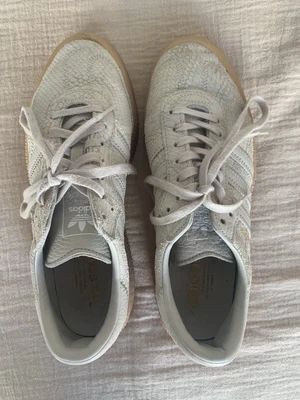 $28 • Buy Size 8 - Adidas Ladies Shoes