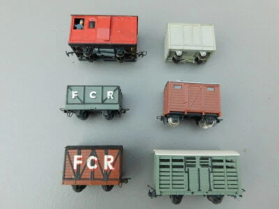 £6.49 • Buy 009 Gauge Wagons Make Unknown