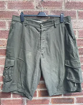 Woolworth Shakari Men's Green Safari 100% Cotton Bermuda Shorts Size 38 • £24.99