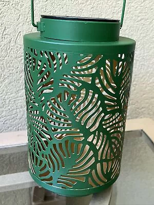 NWT Sunset Vista Designs Sand Dollar Sun Rays Solar Lantern GREEN 10  High • $14