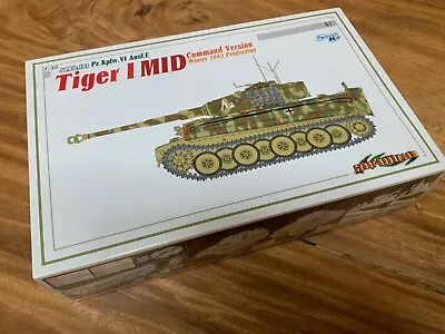 1/35 Cyber Hobby 6660 Tiger I Mid Command Version Winter 1943 Dragon • $82