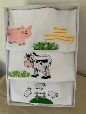£11.25 • Buy Embroidered Handmade Tea Towel Gift Set