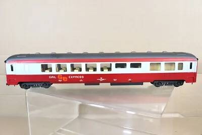 £69.50 • Buy LIMA O GAUGE SNCF RED SILVER GRILL EXPRESS GE RESTAURANT CAR COACH 002-8 Nz