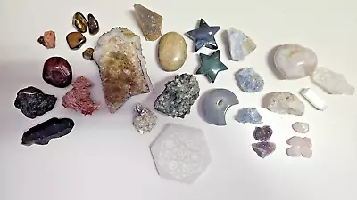 Lot Of Mixed Rocks Crystals & Minerals - No Reserve • $52.99