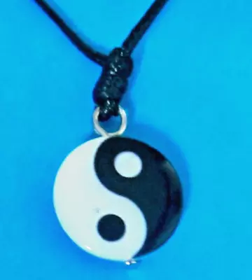 YIN YING YANG NECKLACE PENDANT WOOD CHOKER  BLACK CORD SHELL BOHO Mens Womens • $6.45