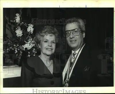 1992 Press Photo Rita Quaglino Ron Maestri- Italian-American Sports Hall Of Fame • $19.99