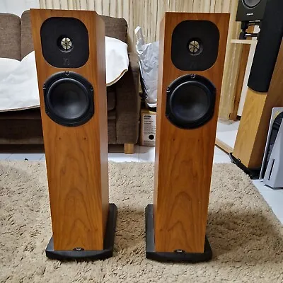 Neat Acoustics Motive SE2 Speakers • £450