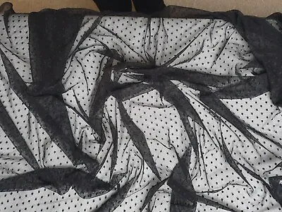 £5 • Buy Lace, Black Spotty Soft, Lace, Tulle / Net Fabric  - Per Metre. New On Roll