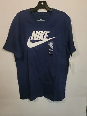 NEW Large Men's Nike Short Sleeve Navy Blue T-Shirt With Swoosh. • $14.99