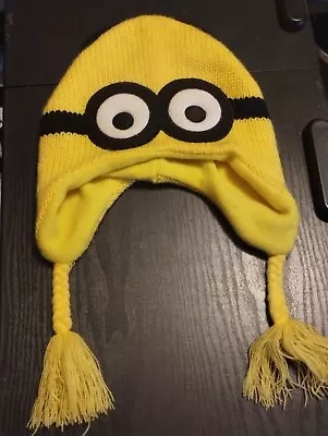 Minions Despicable Me MINION Winter Hat Beanie With Straps Preowned Youth • $13.90