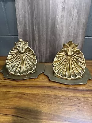 Vintage  Wood Wall Shelf Corbel Sconce Gold Gild Shell Set  ITALY Damage Mcm • $19.99