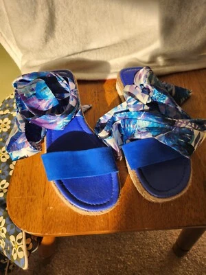 Django&Juliette - Flats Size 39 (8.5 AU) Blue Colour Tied To Wear  • $30