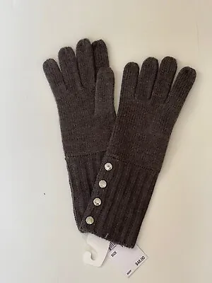 Michael Kors Knitted Ribbed Gloves Dark Gray With Silver Buttons  $48 New • $13.99