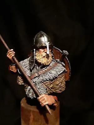 Young Miniatures  Viking Warrior Hand Painted  1/10 Scale Resin Bust  Ym1852 • $120