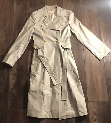 VTG Parallel Poly Vinyl Trench Coat. Cream Color Women’s Size 6. Made In USA • $44.99