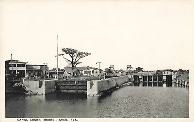 Canal Locks Moore Haven Florida FL C1920 Postcard • $14.95