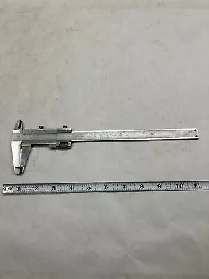 MITUTOTO Vernier Caliper 0 - 200 Mm Machinist Engineer Mechanic Measure Tool • $29.95