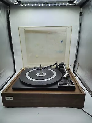 Vintage Hitachi Record Vinyl Player • $50