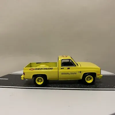 Greenlight 1986 Chevy Silverado Pickup Truck 70th Indianapolis 500 Yellow - 1:64 • $10.95