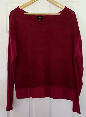 Mossimo Women's Size 2XL Red Lightweight Top   Sleeve Hem Accents • $4.17