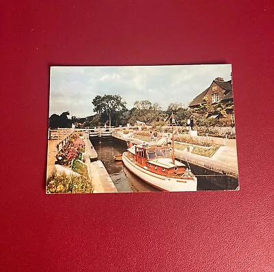  Berkshire Postcard Hambleden Lock Mill End  J. Arthur Dixon (E76)  • £4.95