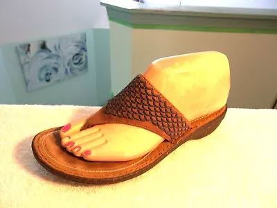 Ugg Australia Comfy Flip Flops Walking Thong Slip On Sandals Sz.7. • $24.99