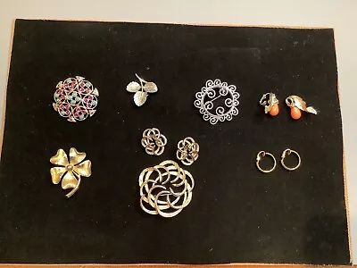 Vtg Lot Of Sarah Coventry BSK  Brooches Earrings 14 PCs. All Marked • $40