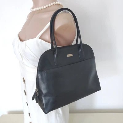 $56 • Buy Oroton Black Genuine Leather Structured Handbag Doctor Bag